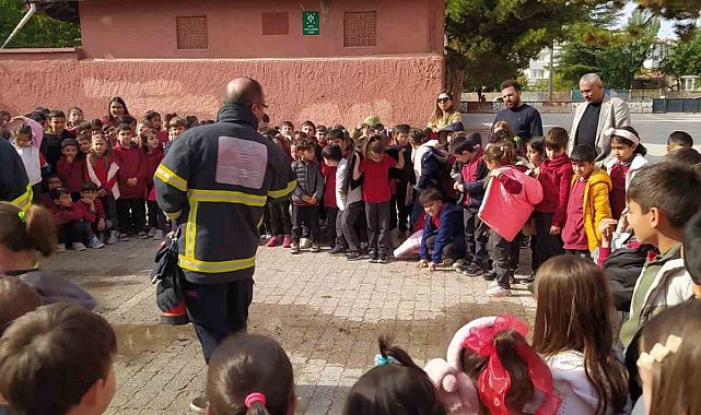 Çorum'da ilkokul öğrencilerine yangın eğitimi