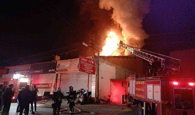Çorum'da lastik tamirhanesinde yangın