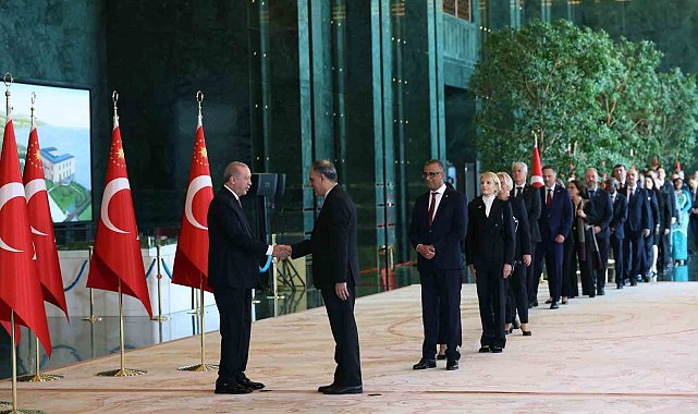 Cumhurbaşkanı Erdoğan, 29 Ekim Cumhuriyet Bayramı tebriklerini kabul etti