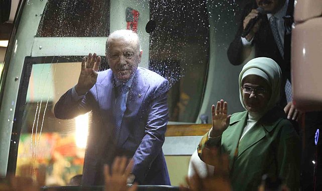 Cumhurbaşkanı Erdoğan, Rize'de: "Heyelan bölgelerini gezip görme imkanımız olacak"