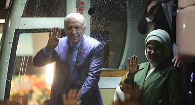 Cumhurbaşkanı Erdoğan, Rize'de: "Heyelan bölgelerini gezip görme imkanımız olacak"