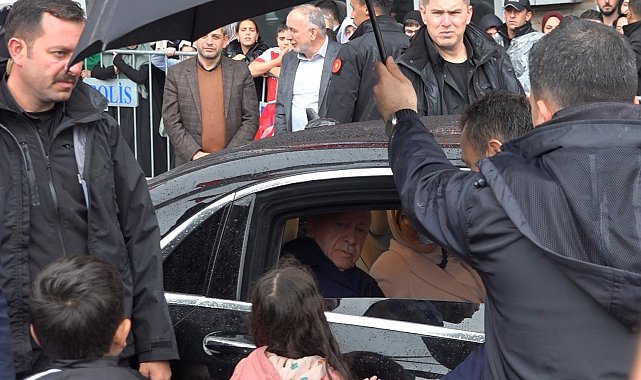 Cumhurbaşkanı Erdoğan Rize'den ayrıldı