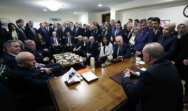 Cumhurbaşkanı Erdoğan, TBMM'de siyasi parti genel başkanları ile görüştü