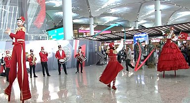 Cumhuriyet Bayramı İstanbul Havalimanı'nda coşkuyla kutlandı