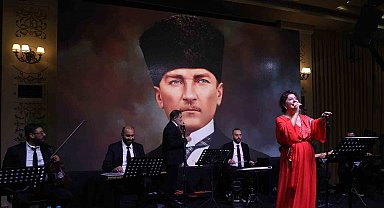 Cumhuriyetin 102'nci yılı Büyükçekmece'de coşkuyla kutlandı