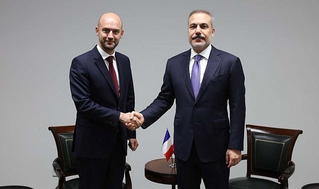 Dışişleri Bakanı Fidan, Fransa Dışişleri Bakanı Barrot ile görüştü