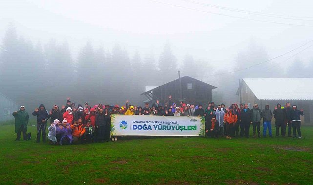 Doğaseverleri büyüleyen rota: 16 kilometre boyunca hiç durmadılar