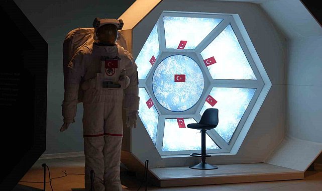 Düzce Bilim Merkezi'nde Türkiye'nin uzay yolculuğu