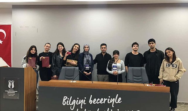 Düzce Üniversitesi öğrencileri üçüncü oldu
