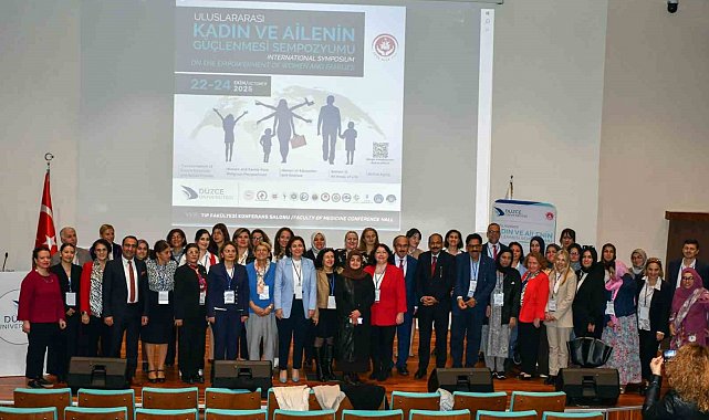 Düzce Üniversitesi Rektör Yardımcısı Prof. Dr. Genç: "Aile birey için dünyaya açılan bir pencere"