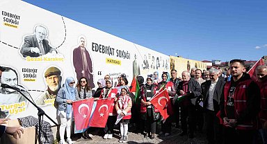 Edebiyat Sokağı'ndan Gazze şiirleriyle selam gönderildi