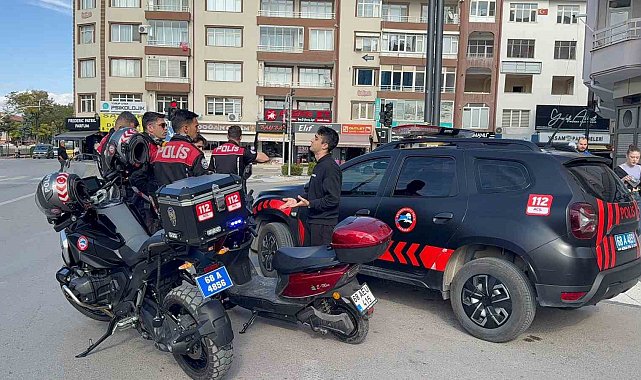 Ehliyetsiz arkadaşına motosikleti verdi, "Bir sürü cezam var" diye polise yalvardı