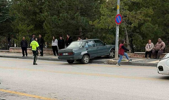 Ehliyetsiz sürücünün çarptığı yaya yaralandı
