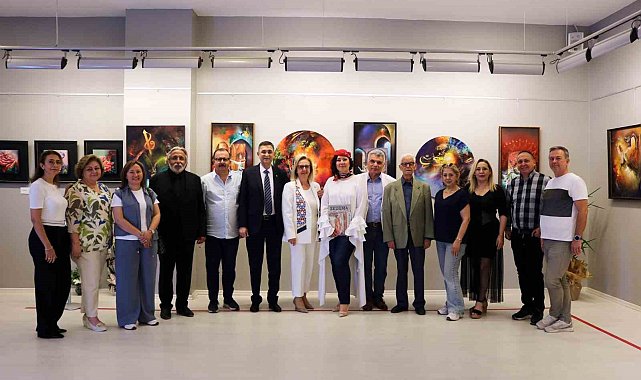 Eker, Sanko Sanat Galerisi'nde sergi açtı