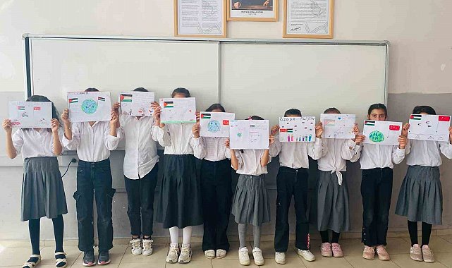 Elazığ'da öğrencilerden Filistin'e destek