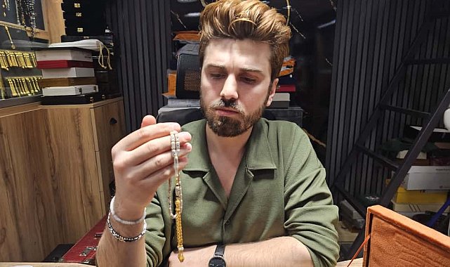 Elazığ'da yapımı tam 3 ay sürdü: Pırlanta işlemeli tespih görücüye çıktı