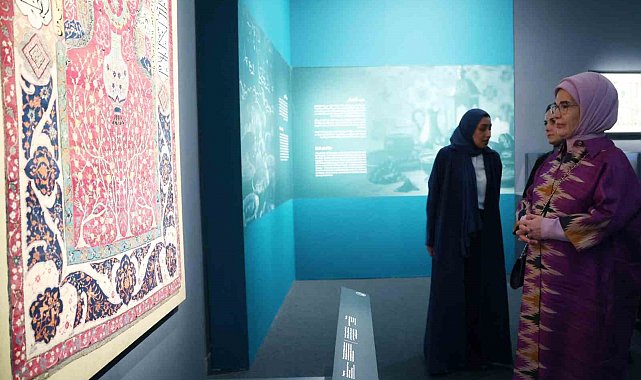 Emine Erdoğan, Katar'da İslam Eserleri Müzesi'ni ziyaret etti