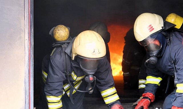 Erzincan'da hizmete sokulan itfaiye eğitim merkezinde tatbikat