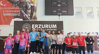 Erzurum İl Sağlık Müdürlüğü Kamu Spor Oyunları'nda şampiyon oldu