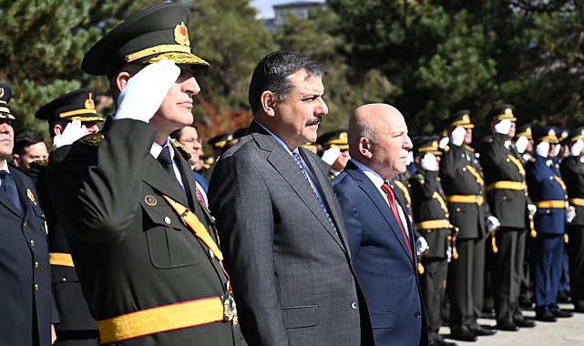 Erzurum'da Cumhuriyet'in 102. Yıl coşkusu