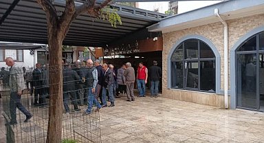 Eşi tarafından sokak ortasında öldürülen kadın son yolculuğuna uğurlandı