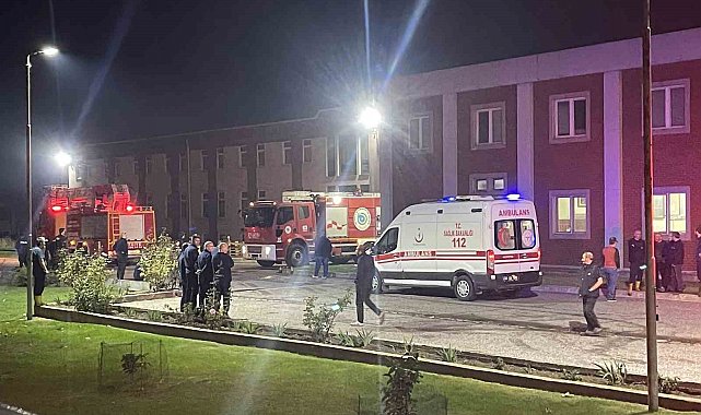 Fabrikada baca yangını: 2 kişi hastaneye kaldırıldı