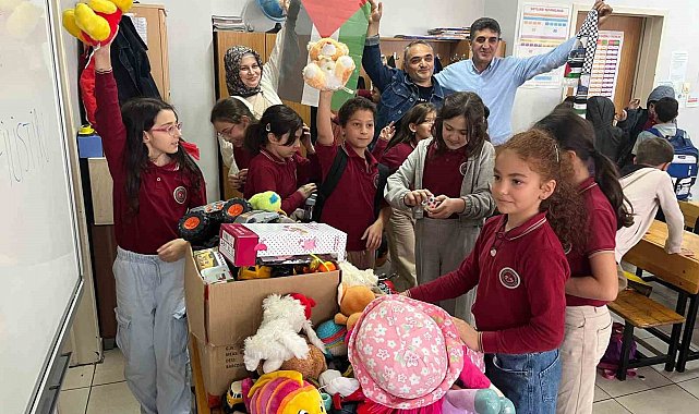 Filistin'deki kardeşlerini unutmadılar