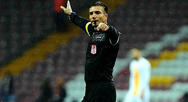 Galatasaray - Göztepe maçının VAR'ı Özgür Yankaya oldu