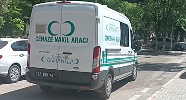 Gaziantep'te arkadaşı tarafından bıçaklanan 13 yaşındaki çocuk kurtarılamadı