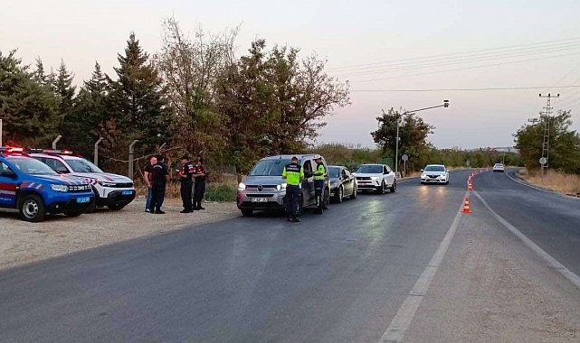 Gaziantep'te jandarmadan şok huzur-güven uygulaması: Aranan 36 şahıs yakalandı