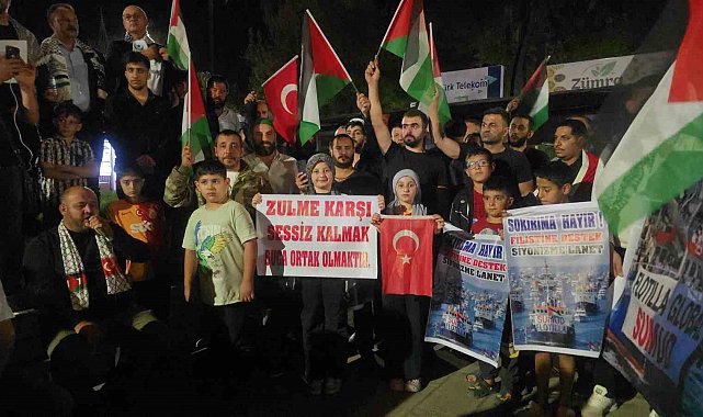 Gaziantepliler "Sumud Filosu"na destek için toplandı