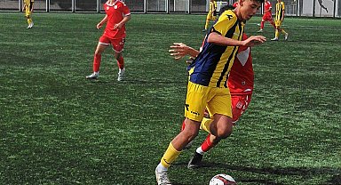 Gelişim Ligi U-16: Talas Belediyespor: 0 - Sivasspor: 4