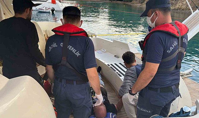 Göcek'te özel teknede rahatsızlanan vatandaş için tıbbi tahliye
