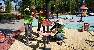 Gölbaşı Belediyesi'nden parklara kapsamlı bakım ve yenileme çalışması
