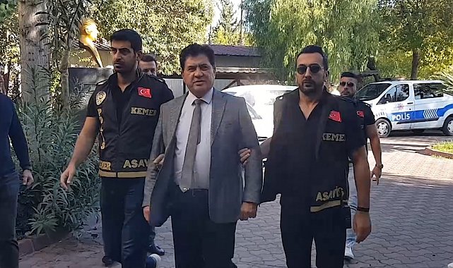 Gözaltına alınan eski Kemer Belediye Başkanı Gül tutuklandı