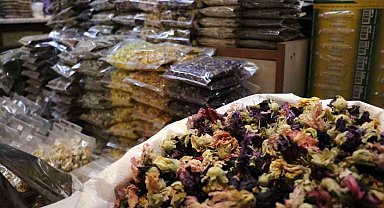 Havalar soğudu, aktarlarda yoğunluk arttı