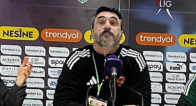 Hugo Almeida: "Üçüncü kez oluyor ama taraftarlarımızdan özür diliyorum"