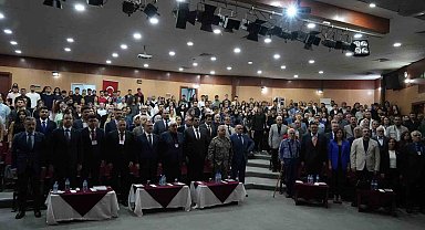 Iğdır Üniversitesi Rektörü Prof. Dr. Gürel: "Dede Korkut Türk milletinin hafızasında ortak bir ilminde yaşayan efsanevi bir kimliktir"