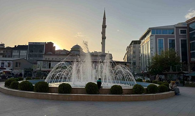 Iğdır'da 'Sırrı Süreyya Önder Parkı' kararı 5 aydır onay bekliyor