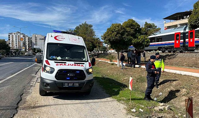 İncirliova'da trenin çarptığı yaşlı kadın ağır yaralandı