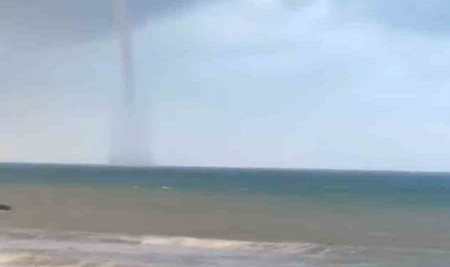 İskenderun Körfezi'nde oluşan hortum cep telefonu kamerasına yansıdı