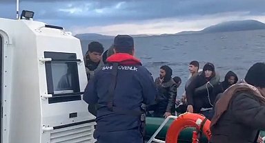 İzmir açıklarında 51 düzensiz göçmen yakalandı, 84 göçmen kurtarıldı