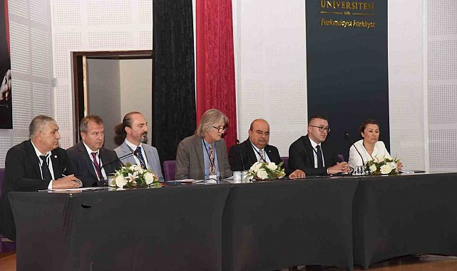 İzmir, iki önemli "Balıkçılık" toplantısına ev sahipliği yaptı