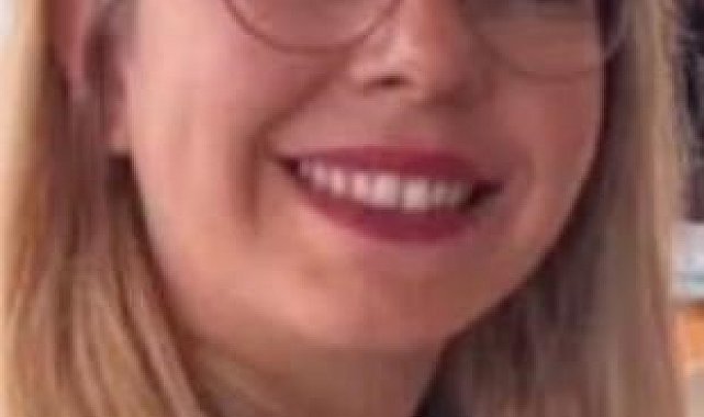 İzmir'de bir kadın kocası tarafından bıçaklanarak öldürüldü