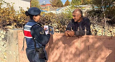 Jandarma Bayat'ta kadına şiddetle mücadeleyi anlattı
