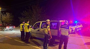 Jandarma'dan Kalkan uygulaması: 9 kişi yakalandı