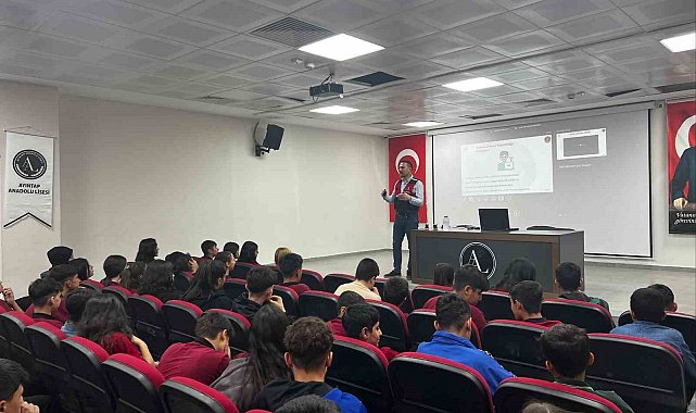 Jandarmadan öğrencilere siber güvenlik bilgilendirmesi