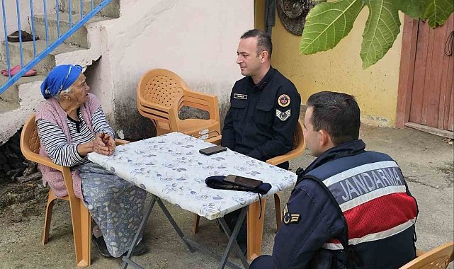 Jandarmadan şehit annesine vefa