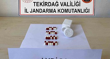 Jandarmadan uyuşturucu operasyonu: 28 adet lyrica ele geçirildi