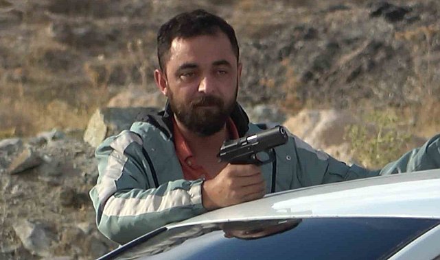 Jandarmanın 7 saat süren ikna çabası arkadaşının müdahalesiyle son buldu